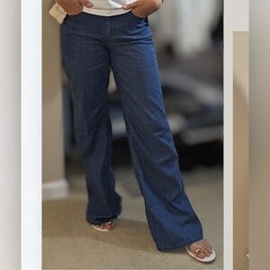 White House Black Market High-Rise Wide Leg Lightweight Blue Jeans Size 2 Reg